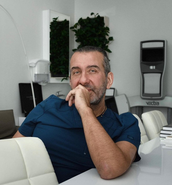 Slider image (7) Dr. Andrey Kharkov